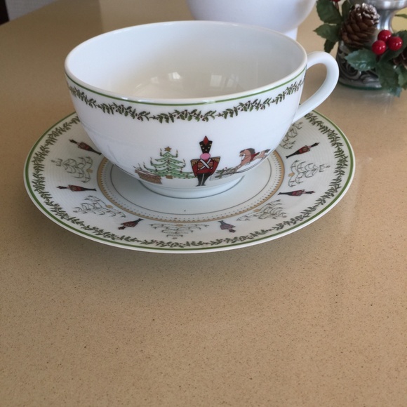 Jumbo Cup & Saucer Set Grenadiers - Picture 4 of 9